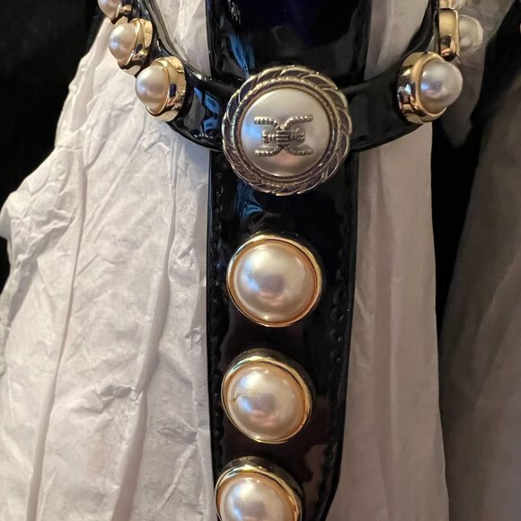 Sam Edelman Gigi Pearl Studded T-Strap Flat Sandals NIB Size 7 - Picture 5 of 7